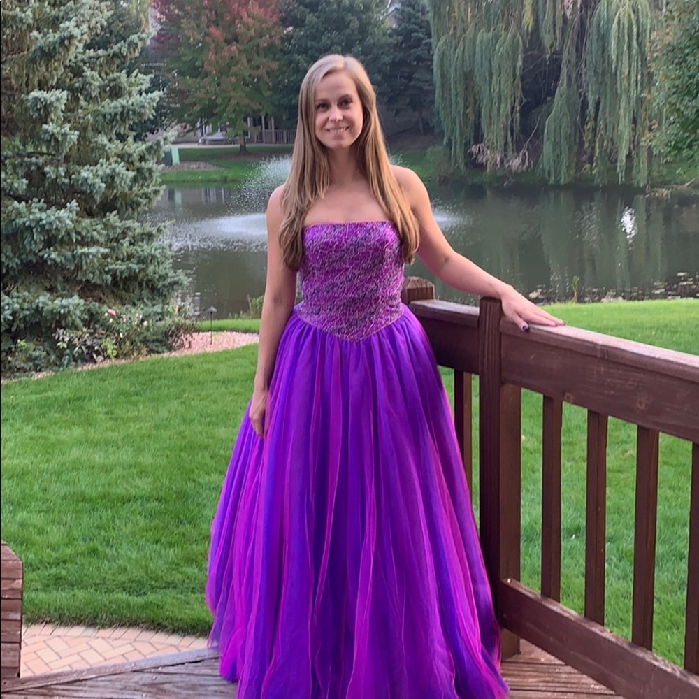 Cameron Blake by Mon Chéri Sequined Prom Dress
